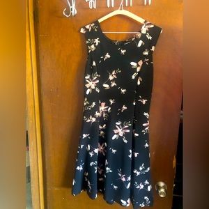 Le Chateau, Black Dress with flowers, size medium